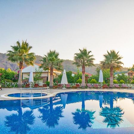 Nerissa Hotel Çıralı Buitenkant foto