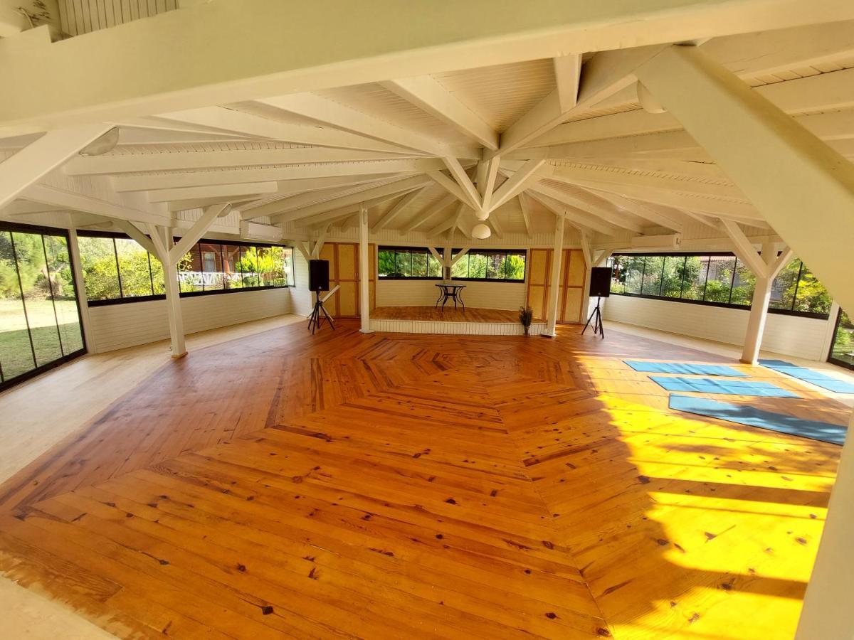 Nerissa Hotel Çıralı Buitenkant foto