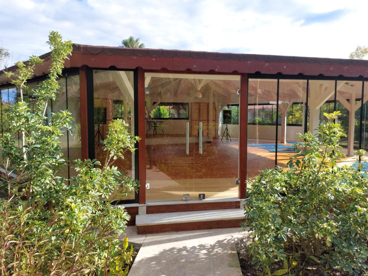 Nerissa Hotel Çıralı Buitenkant foto