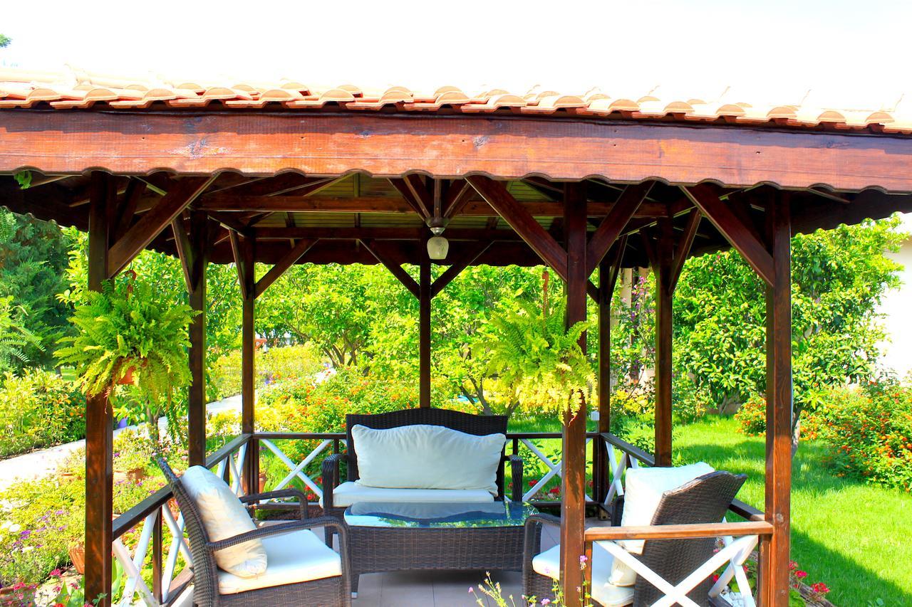 Nerissa Hotel Çıralı Buitenkant foto