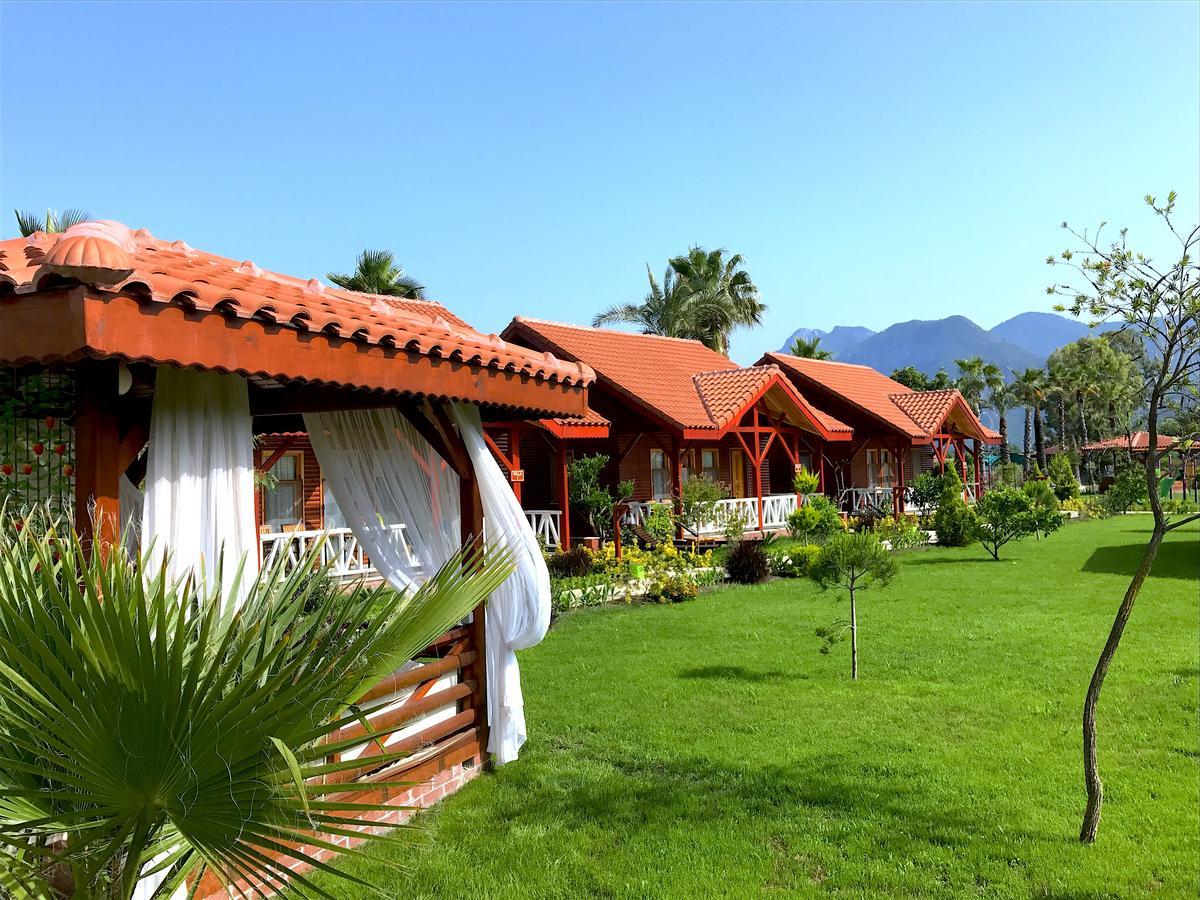 Nerissa Hotel Çıralı Buitenkant foto