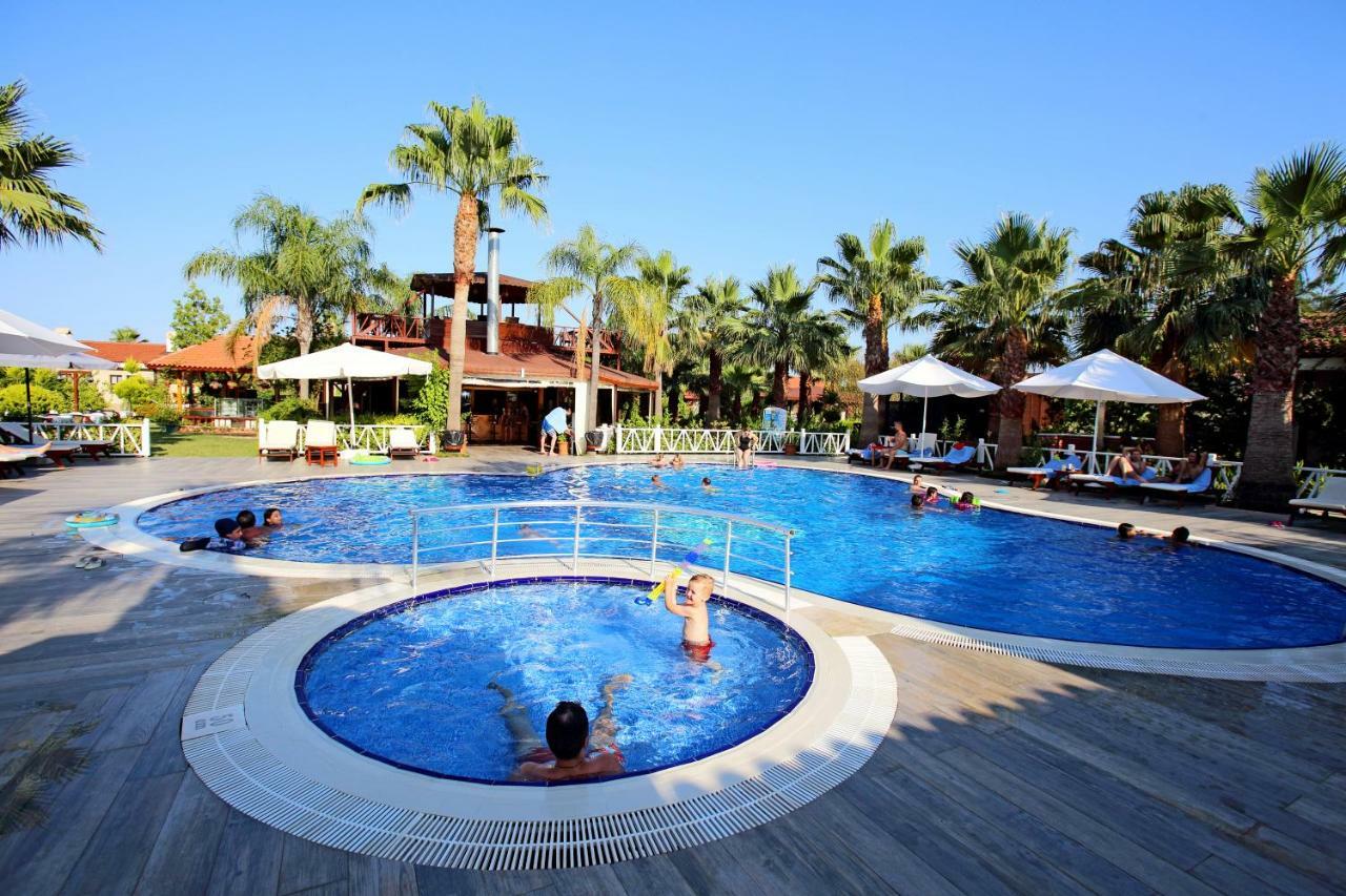 Nerissa Hotel Çıralı Buitenkant foto